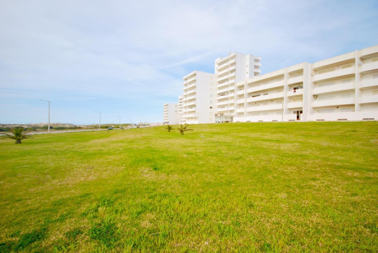 Apartamento Luciana - Beachside, Balcony, Sunset View Ferrel  Extérieur photo